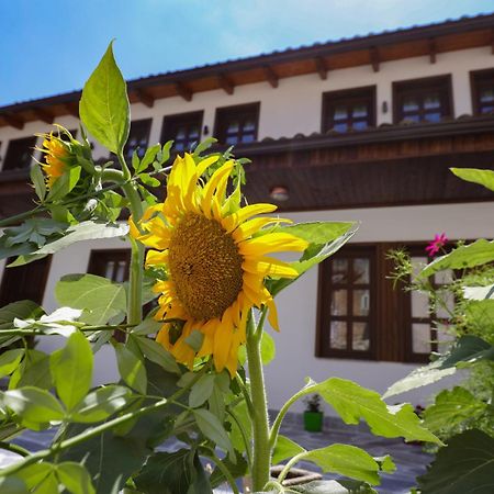 The House Of Dollma , Inside Kruja Castle Hotel Kültér fotó